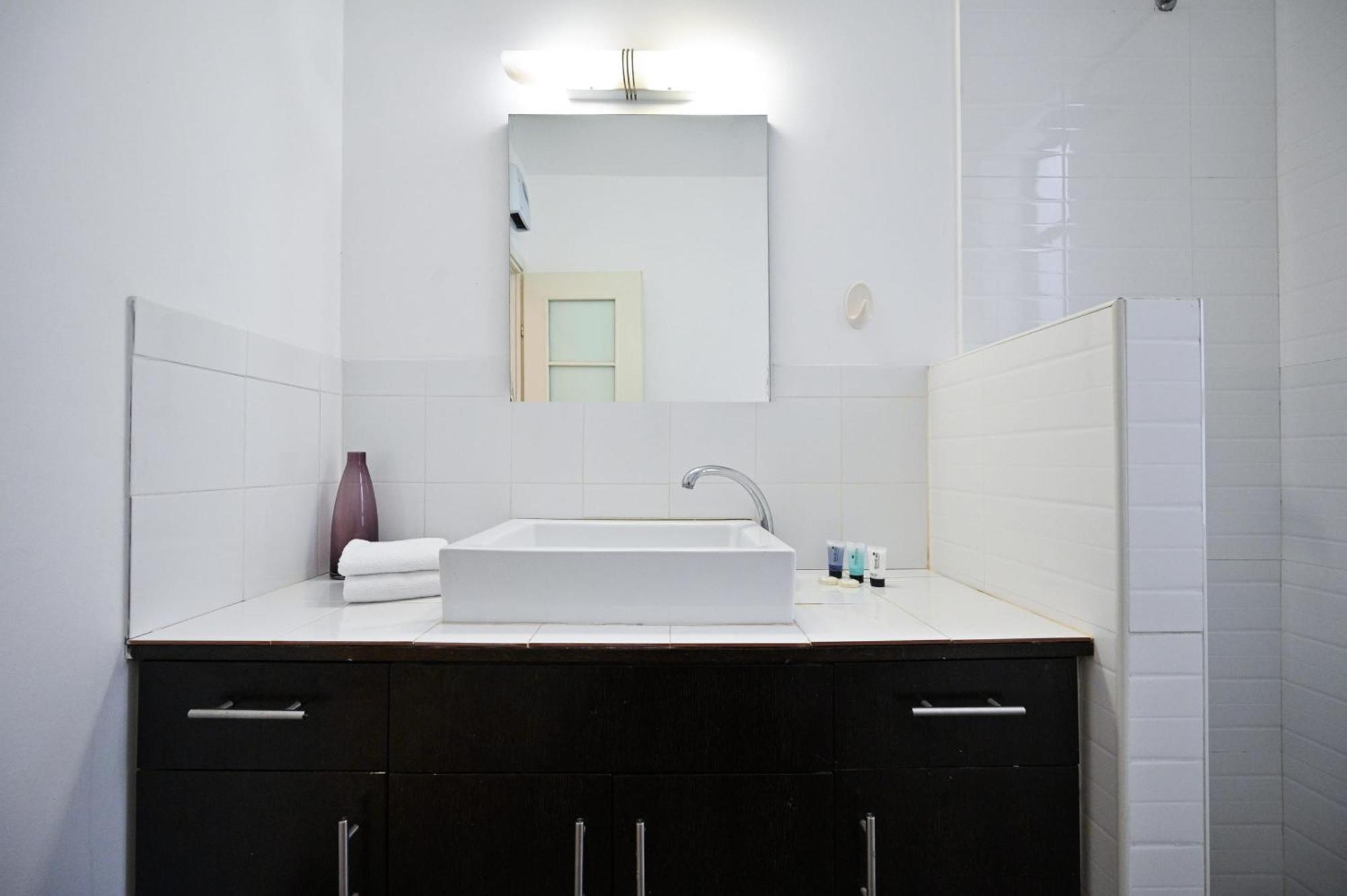 Nice 2Br Near Gordon Beach By Holyguest Tel Aviv Exterior foto
